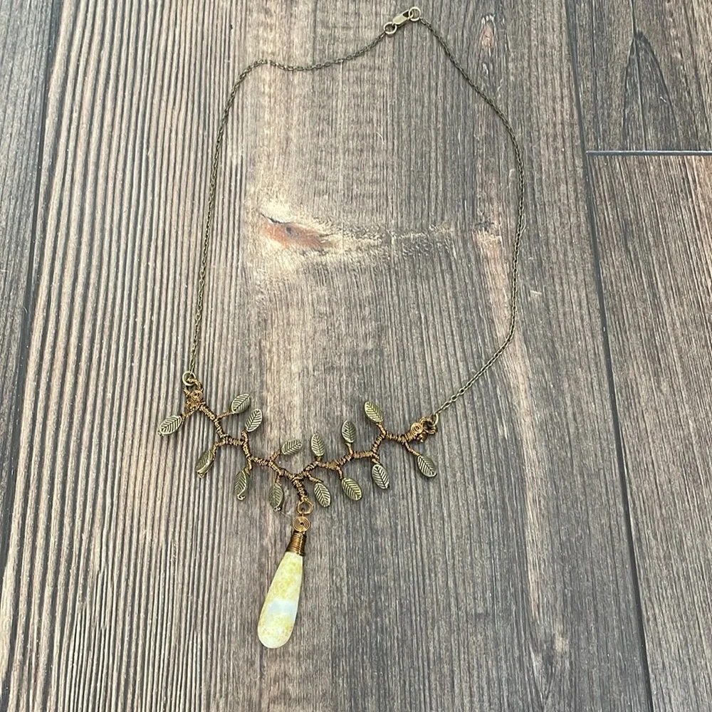 Bronze-Tone Necklace‎ with Stone Pendant